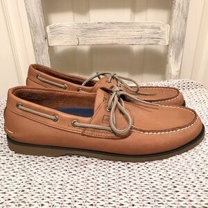 NWOT Sperry Topsider Boat Shoe